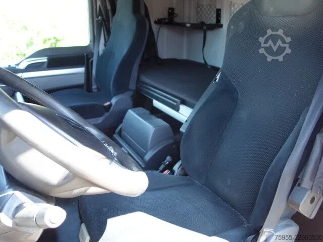  MAN TGX TGX 18-440PK LOW DECK TREKKER