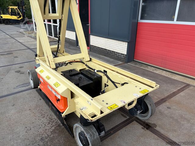 JLG 3246 ES