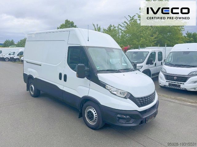 Umpikorja-auto IVECO 35S12V, Klima, Laderaum 3,13m