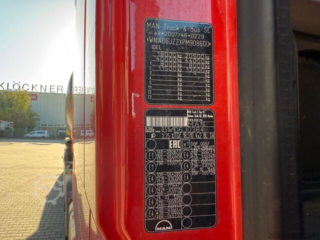 Стандартний тягач MAN TGX 18.510 BL SZM Kipphydr.