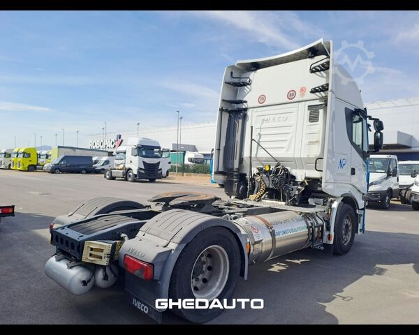 Cap tractor standard IVECO TRATTORE STRADALE IVECO STRALIS 460 LNG METANO