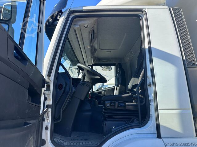 شاحنة تفريغ Iveco STRALIS 330