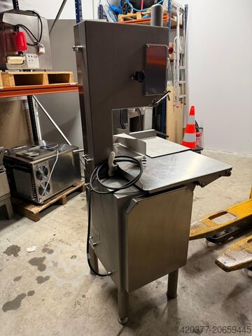 Maszyna do przetwarzania mięsa DADAUX SX-320