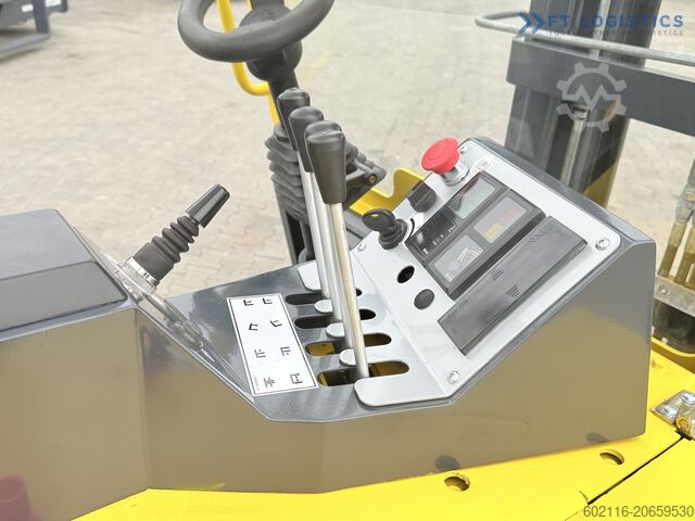 Wózek widłowy czterokierunkowy Combilift CB2500 DUPLEX 4100 DIESEL FREE-LIFT