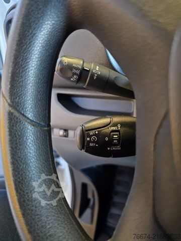 Panelová dodávka OPEL Vivaro Kasten Edition L Sortimo 180°Kamera DAB