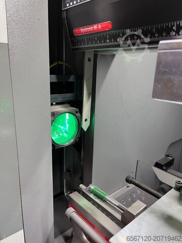 Presse plieuse avec robot de manutention BYSTRONIC + KUKA Xpert 40/1030 + KR10R 1100 sixx