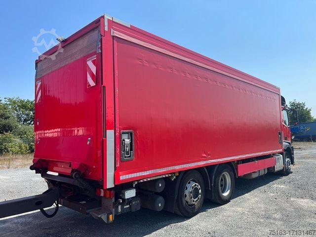 LKW mit Getränkeaufbau MERCEDES-BENZ Antos 2540 L 6x2 Pritsche LBW Coca Cola Getränke
