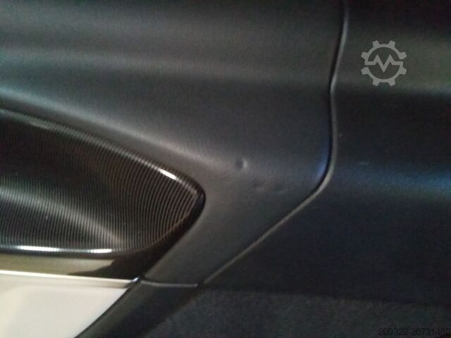 Tractora de carretera estándar Mercedes Marco Polo 250d | 2 Posti Letto | Cucina + Tetto Sollevabi