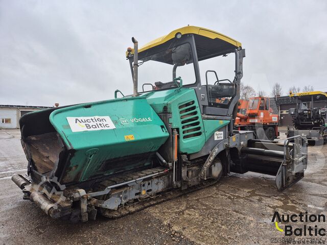 Bruģakmens Vögele Super 1800-3i