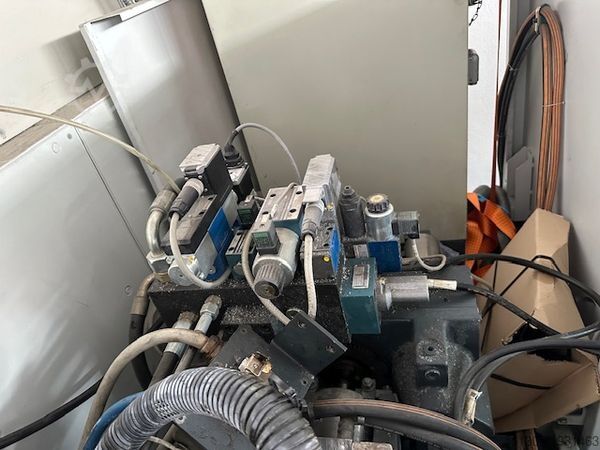 Máquina de moldagem por injeção Ferromatik Milacron K110D-S/2F