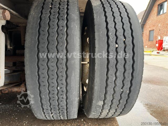 Hestetransporttrailer MENKE-JANZEN 1.Stock Viehanhänger