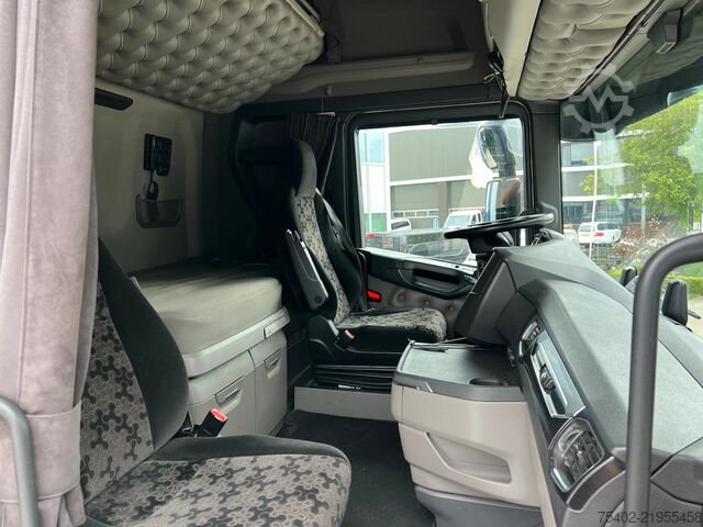 Standard-SZM Scania 520S V8 NGS / 2x Tank / Full Air / Euro 6