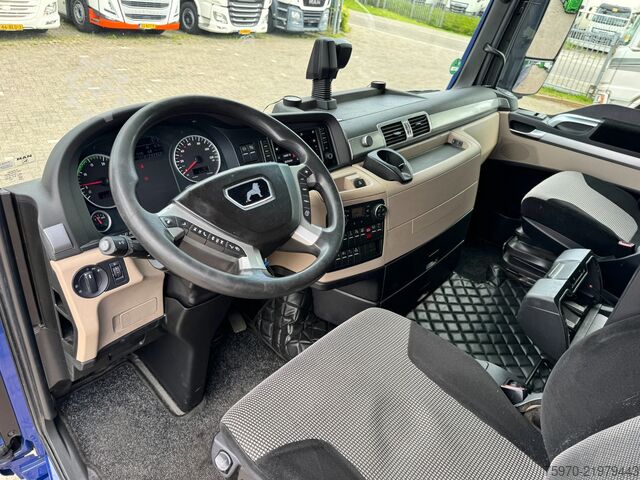 Стандарт-СЗМ MAN TGX 18.420 4X2 XXL 636.820km AUTOMAAT