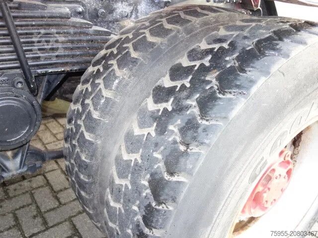 Standaard-SZM Volvo FM 12.420 6x4 steelsprings