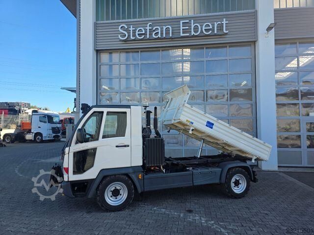 Multicar M31 4x4 me ngarkues të prapëm me të katër rrotat aktive, hidraulikë, klimë Multicar M31 4x4 Allrad-Kipper, Hydraulik, Klima
