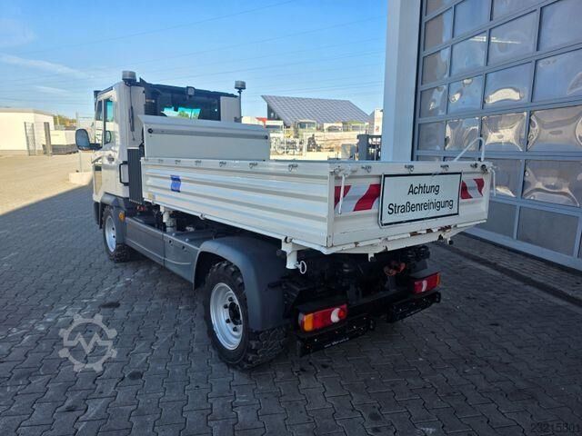 Multicar M31 4x4 me ngarkues të prapëm me të katër rrotat aktive, hidraulikë, klimë Multicar M31 4x4 Allrad-Kipper, Hydraulik, Klima