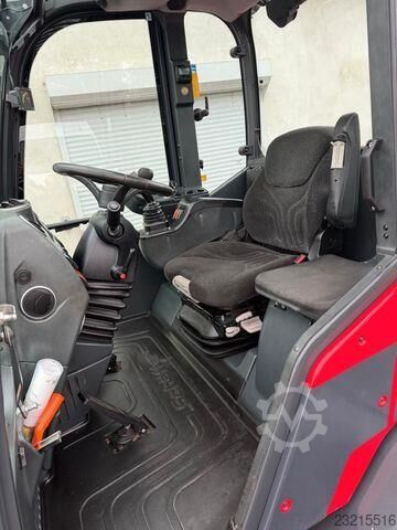 Schäffer 8620T / vetëm 2.717 orë pune / me kovë dhe pirun Schäffer 8620T / nur 2.717h / Schaufel &amp; Gabel