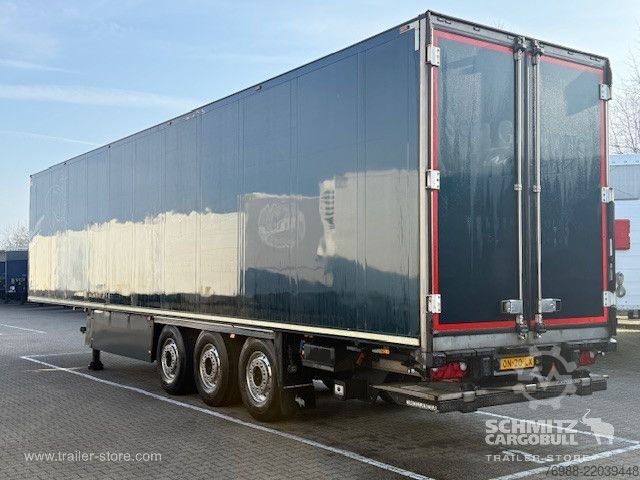 Kælivogna hálfpallhenger Schmitz Cargobull Tiefkühler Standard Doppelstock Ladebordwand