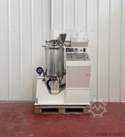 Vacuum mixer Dumek -