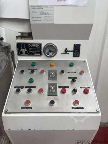 Vacuum mixer Dumek -