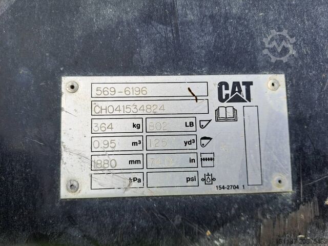 Wheel loader CAT 906 (Bucket+Forks)