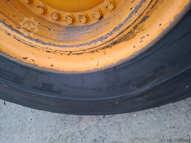 Carregadeira Volvo L 150 H (New Tyres)