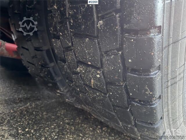 Kereste taşıyıcı Volvo FH16 8x4 Globetrotter Royal timber truck w/Loglift