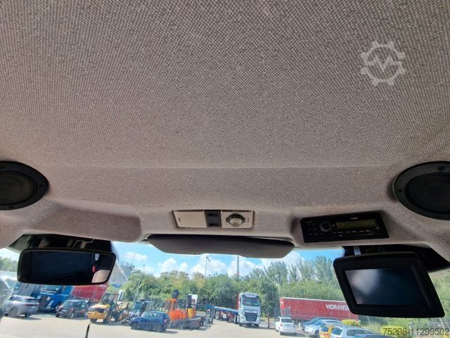 Cargadora de ruedas LIEBHERR L 550 / 2014 / 9.783 h