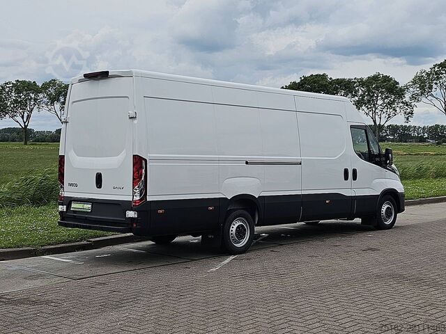 Camioneta familiar de techo alto IVECO DAILY 35S18 L4H2 3.0 Aut. 176pk!