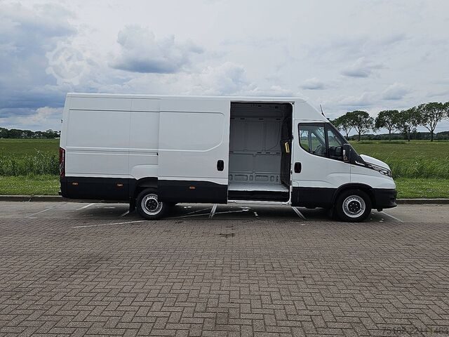 Camioneta familiar de techo alto IVECO DAILY 35S18 L4H2 3.0 Aut. 176pk!