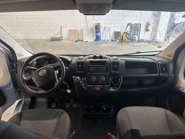 Van Fiat Ducato Camper | 2 Posti | Cucina 