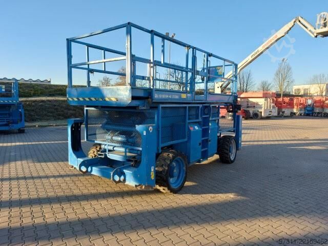 Scissor lift Genie GS-4390 RT