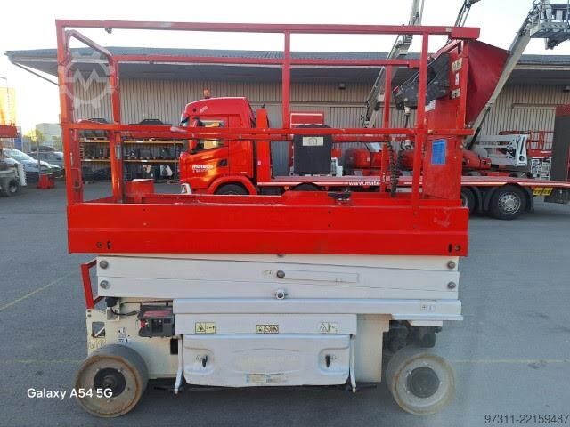 Scissor lift JLG 2032ES