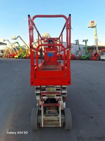 Scissor lift JLG 2032ES