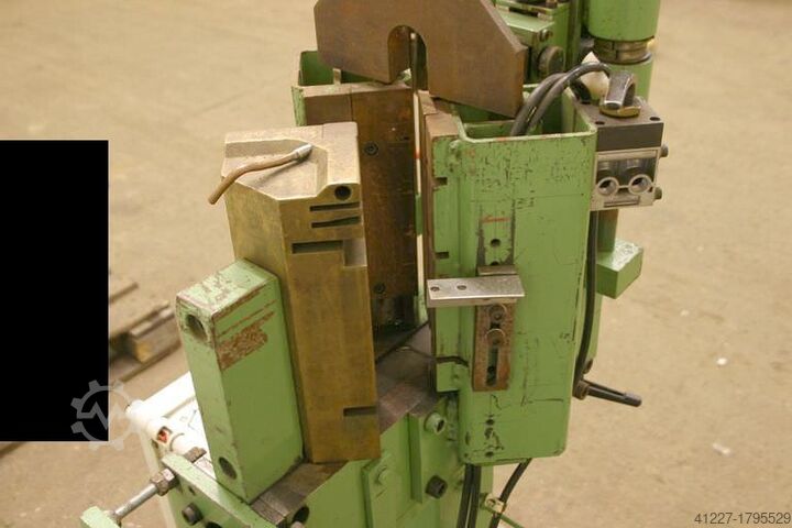 Schweissvorrichtung Huber Werke 532410