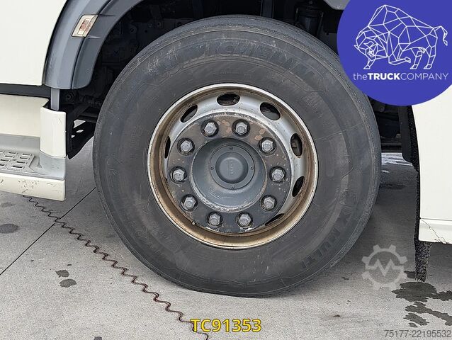Venjulegur SZM DAF XF 480