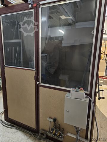 روبوت صناعي للرمل KUKA KR 10 R1420