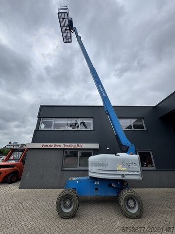  GENIE S-45 Telescoop hoogwerker / boomlift  4x4 DEUTZ DIESEL 4690uur  15,7M Werkhoogte 2014