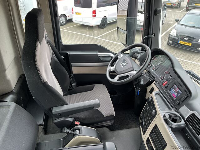 Standard tractor Man TGS 18.360 Euro 6 / 204 dkm / Airco / NL Truck