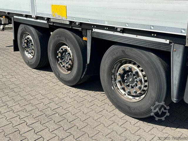Presenninger, der kan skubbes Schmitz Cargobull Schuifzeil met Borden / Disc-Brakes / Huckepack...