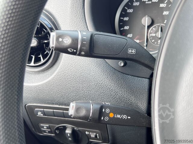 Kombi s dugim sandukom Mercedes-Benz Vito
