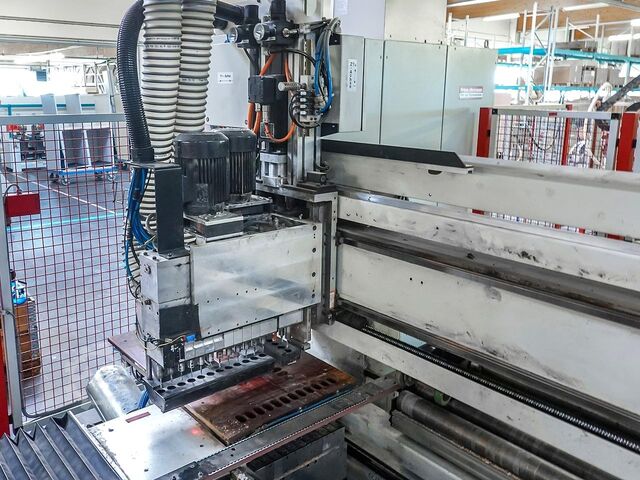 Platzhalter PRIESS BMA DLS-CNC
