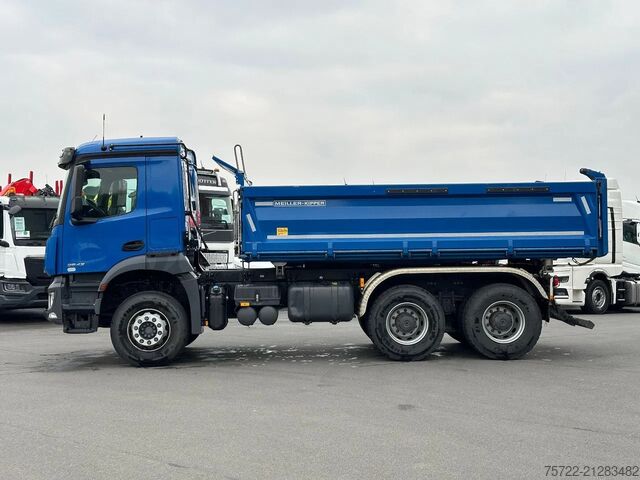 Volquete de 3 lados Mercedes-Benz Arocs 2643 6x4 Dreiseitenkipper Meiller SOFORT