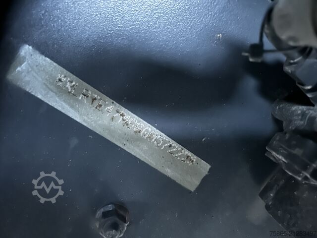 Estándar-SZM DAF XF 105 460 SSC / Retarder / 968 dkm / 2 Tanks /...