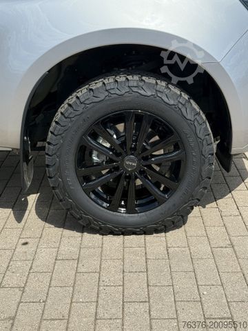 Kravas mikroautobuss ar pašizgāzēju ISUZU D-MaxSpace Cab LS AT 4WD Kip Aufl 3.5t Winterp.