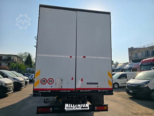 Platformas kravas automašīna ar tentu IVECO STRALIS 260S36 CENTINATO M 8,30 EURO 6
