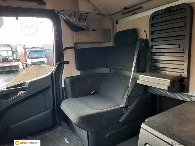 Prostorninska vlačilna enota MERCEDES-BENZ 1848 LS ACTROS L BigSpace Öl-Retarder Standklima