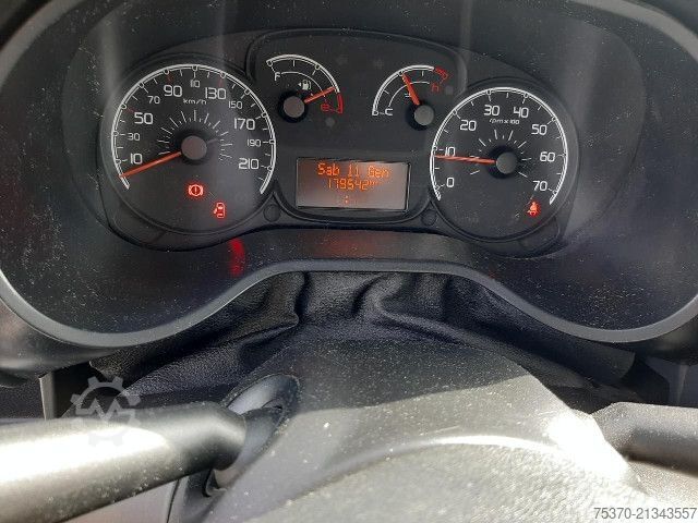 Fourgon isotherme frigorifique Fiat DOBLO