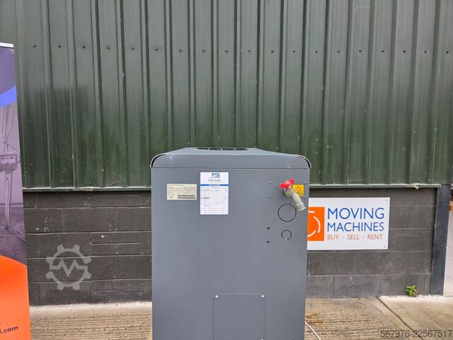 Compressor rotativo Atlas Copco Airpower B.V. GX5 FF Rotary Screw Compressor and Tank