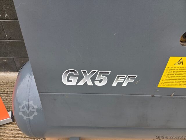 Compressor rotativo Atlas Copco Airpower B.V. GX5 FF Rotary Screw Compressor and Tank
